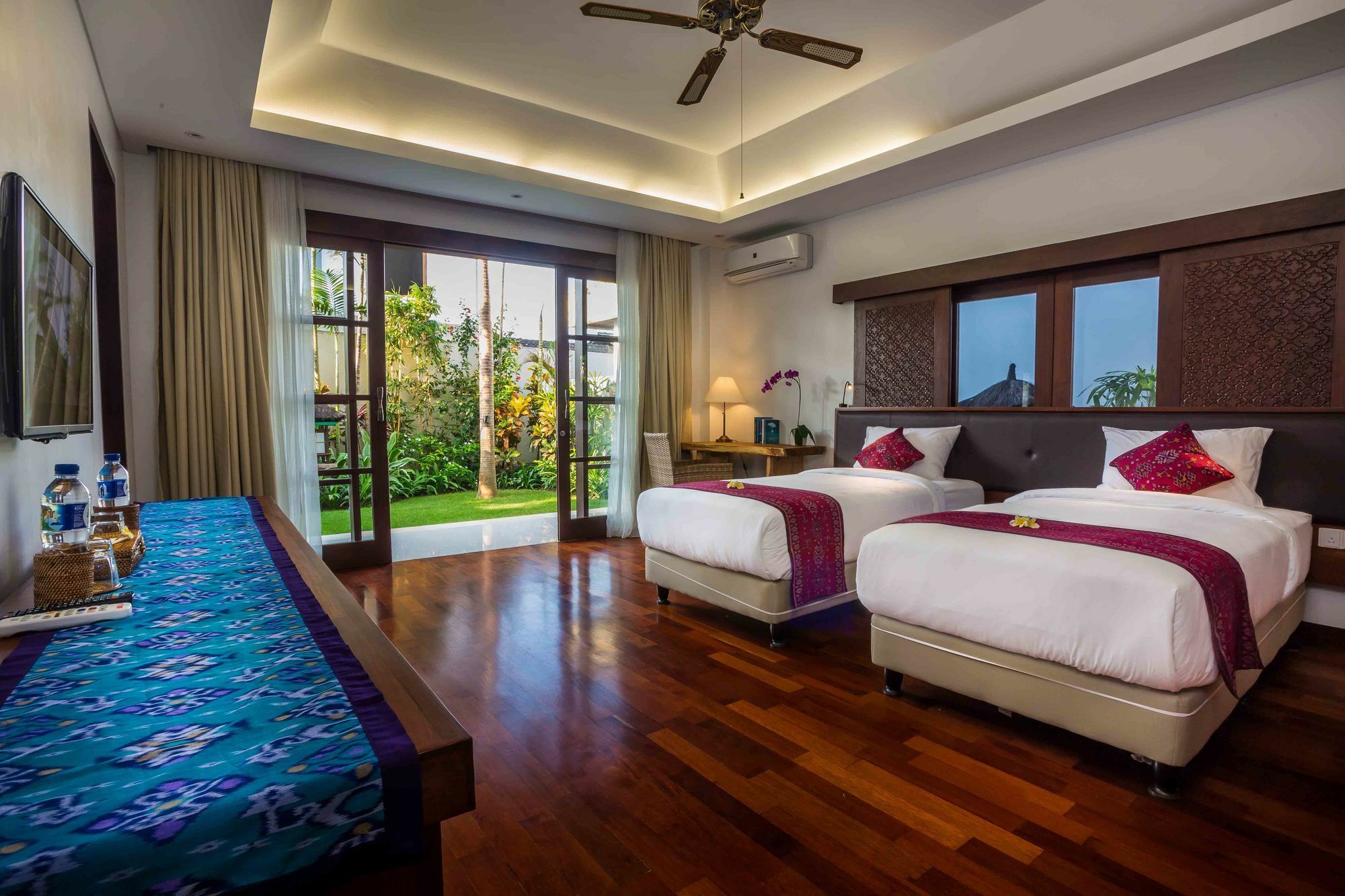 La Bali Sanur Villa Exterior photo